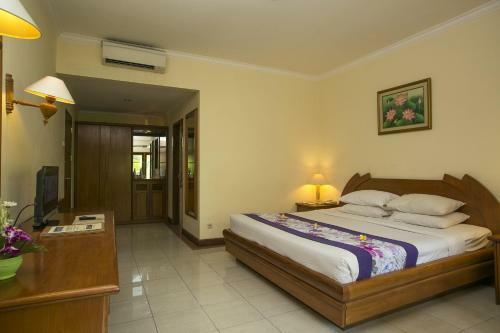 Hotel Parigata Resort And Spa