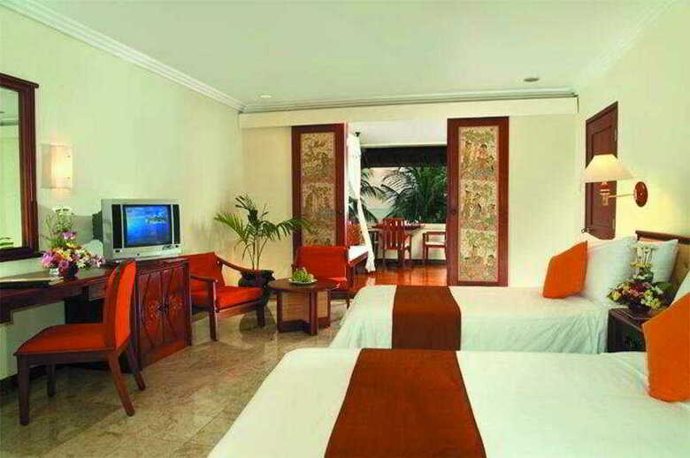 Hotel Discovery Kartika Plaza