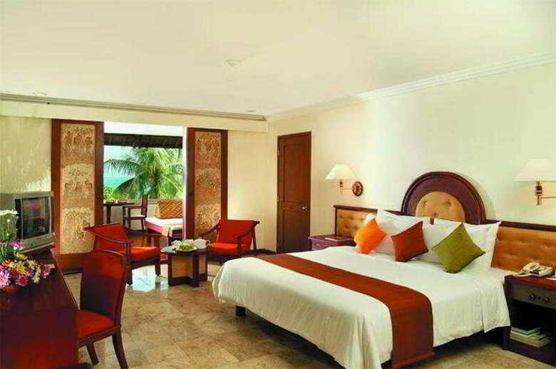 Hotel Discovery Kartika Plaza