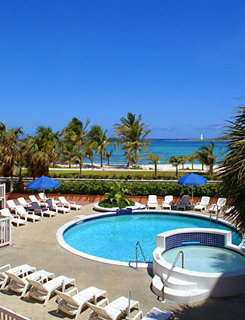 Hotel Nassau Palm Resort