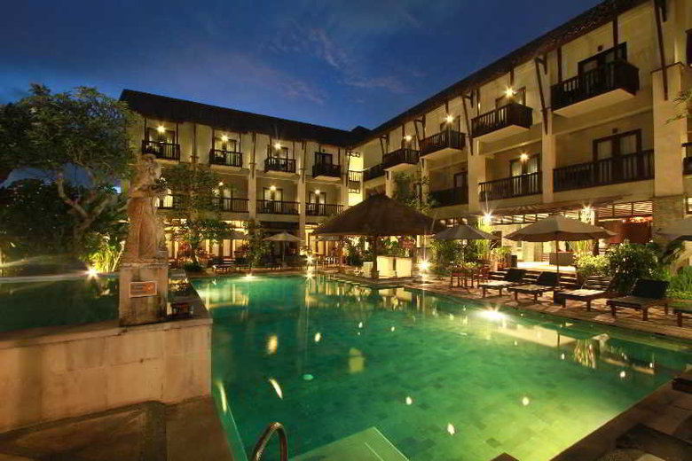 Lokha Legian Hotel