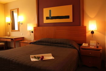 Pearl International Hotel