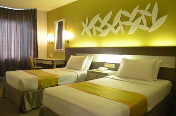 Pearl International Hotel