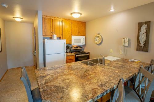 Hotel Westwood Shores Waterfront Resort