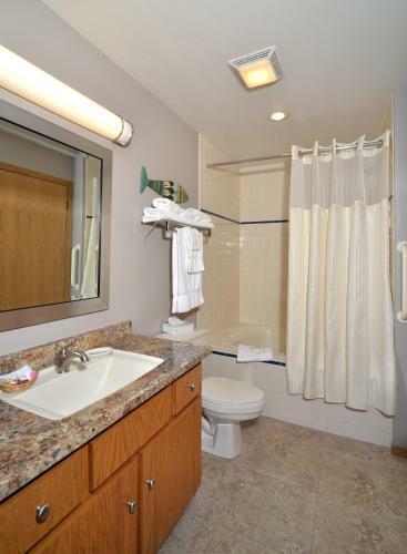 Hotel Westwood Shores Waterfront Resort