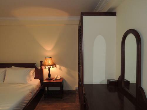 Kanika Hotel & Service Apartment