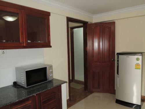 Kanika Hotel & Service Apartment