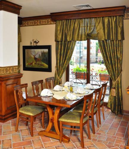 Hostal Pensiunea Nora