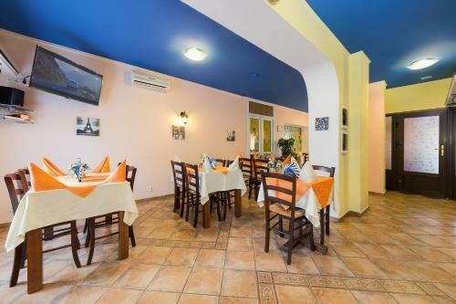 Hotel Mon Plaisir