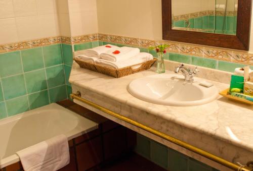 Agroturismo Casona De San Pantale�n De Aras
