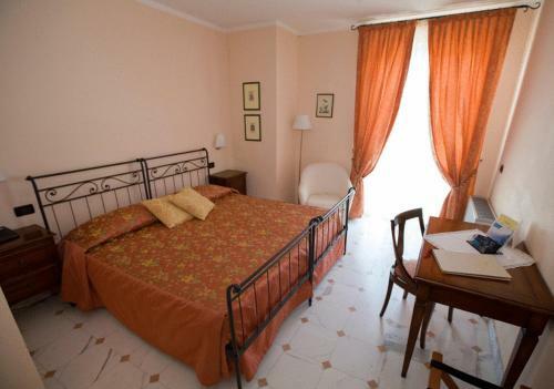 Hotel Le Ville Relais