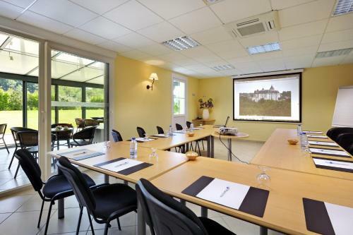 Hotel H�tel Entre Beauce Et Perche