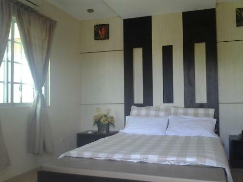 Bed & Breakfast Sir Nico Guesthouse And Resort