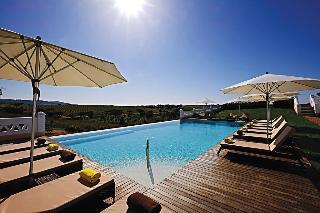 Hostal Herdade Do Sobroso Country House