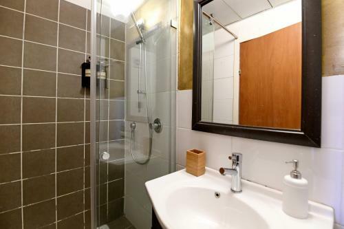 Eclectic Aparthotel