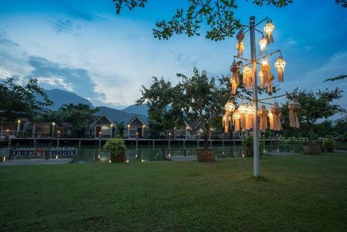 Hotel Ban Naam Resort