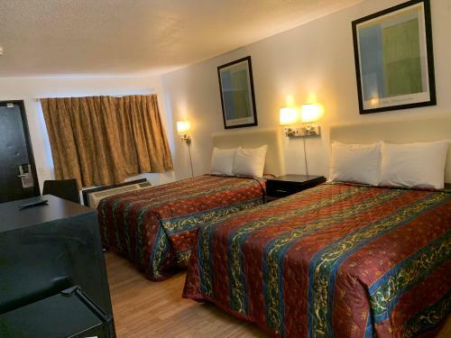 Motel Economy Inn Holland