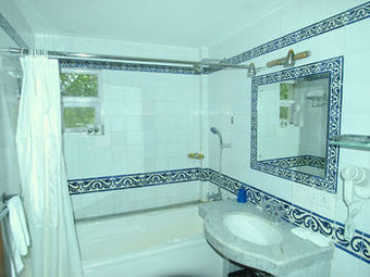 Hotel Presa Di Goa