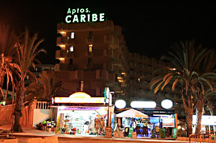 Apartamentos Caribe