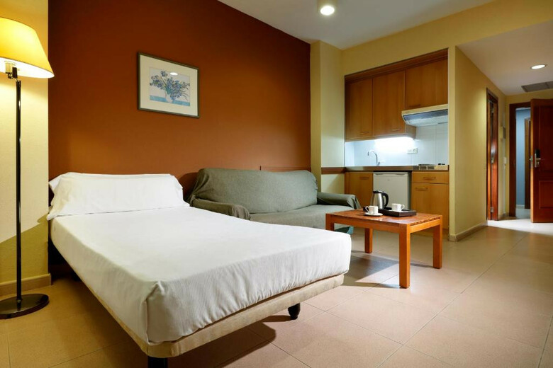 Hotel Hesperia Sant Joan Apartments