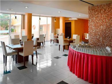 Hotel Maria Del Carmen