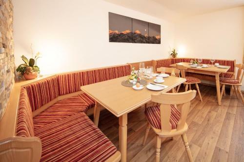 Hostal Haus Montjola