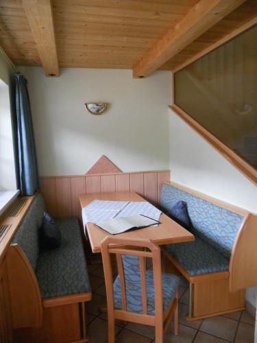 Apartamento Appartement Beim Brunnen 12