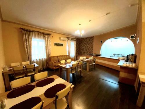 Domik V Samare Hotel