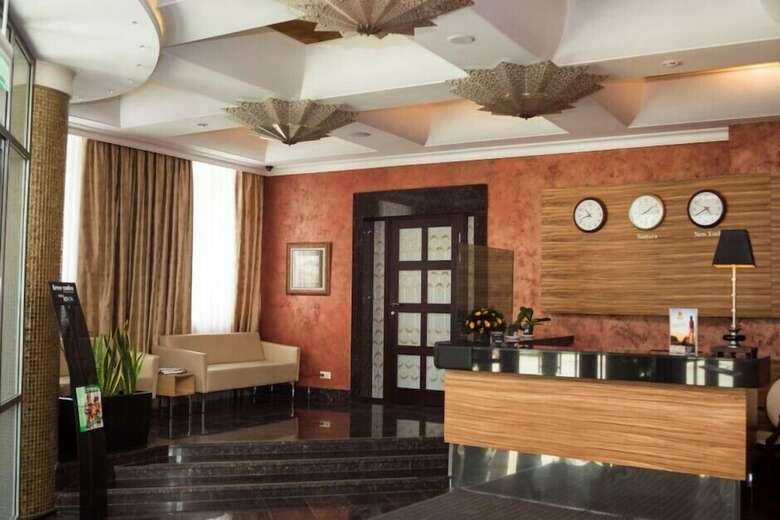 Hotel Ost West Club