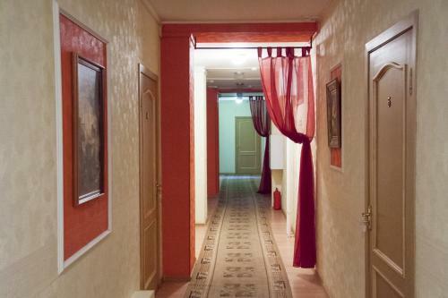 Posada Livadiya Inn