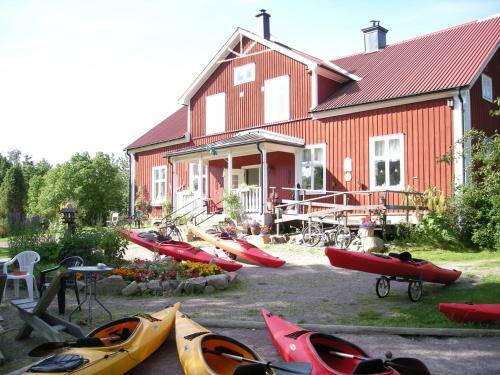 Hostal Bj�rkfors Kajak & Hostel