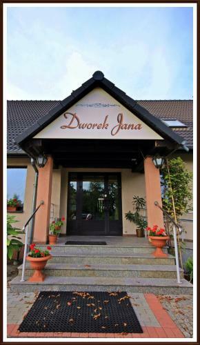 Bed & Breakfast Dworek Jana
