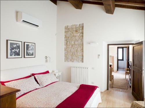 Hostal Casale Marroggia