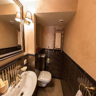 Razumovsky Business Club Hotel