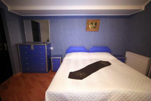 Hostal Edelveis Guest House