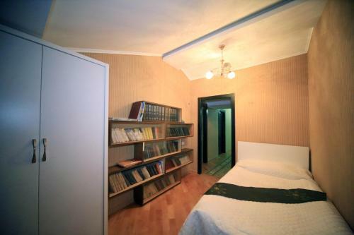 Hostal Edelveis Guest House
