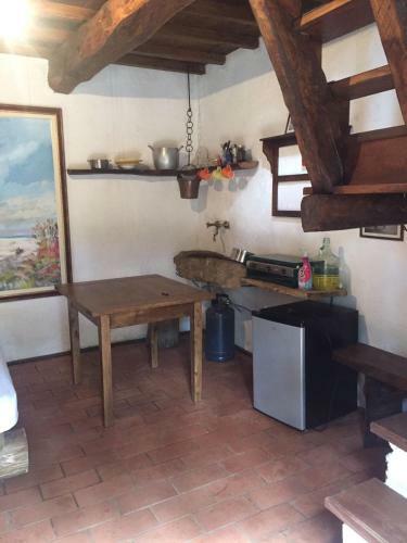 Hostal Centro Trekking A Cavallo Monte Brugiana