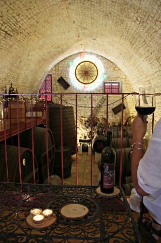 Hostal Tenuta Colavecchio B&B