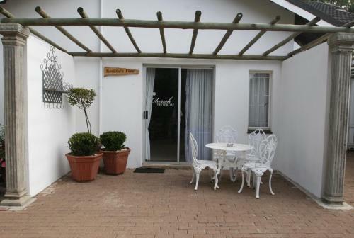 Hostal Dusk To Dawn Guesthouse