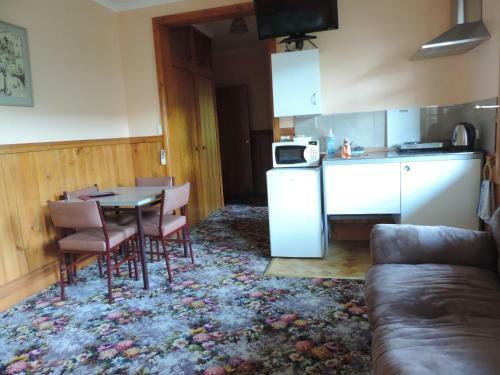 Snug As A Bug Motel