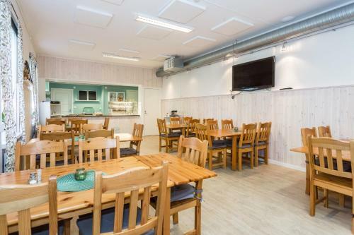 Brukshotellet Roma B&B