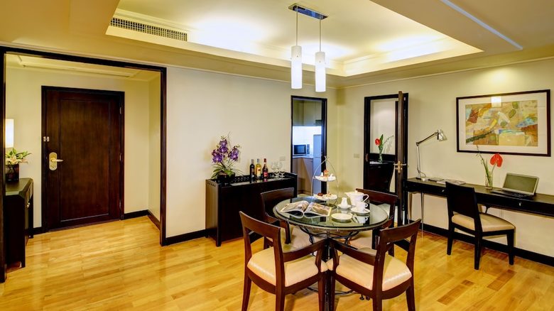 Hotel Chateau De Bangkok