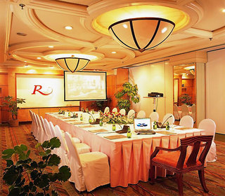 Hotel Royal City