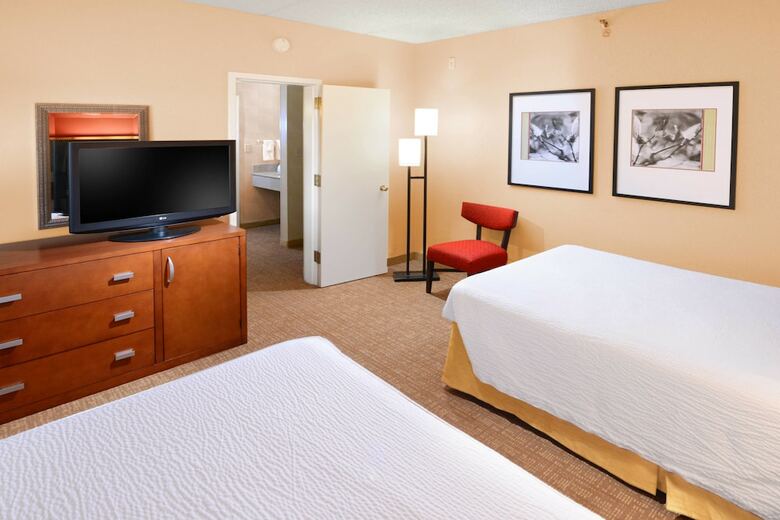 Hotel Courtyard By Marriott San Antonio Airport