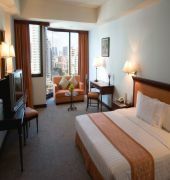 Tai-pan Hotel