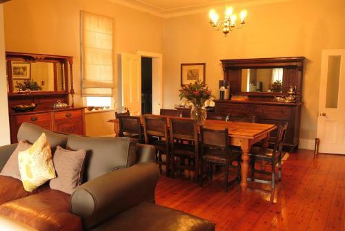 Hostal Broadlands Country House