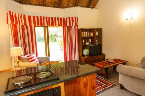 Hostal The Celtis Manor Guest House