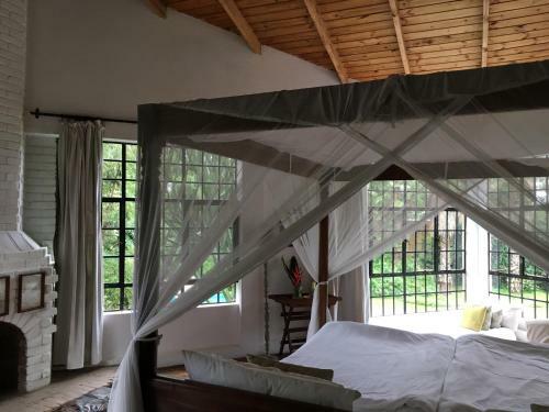 Hostal Meru House