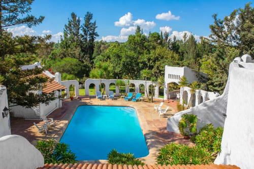 Hostal By Bush Telegraph Lodge