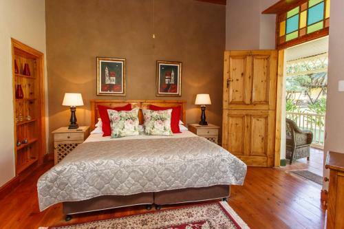 Hostal De Denne Guest House